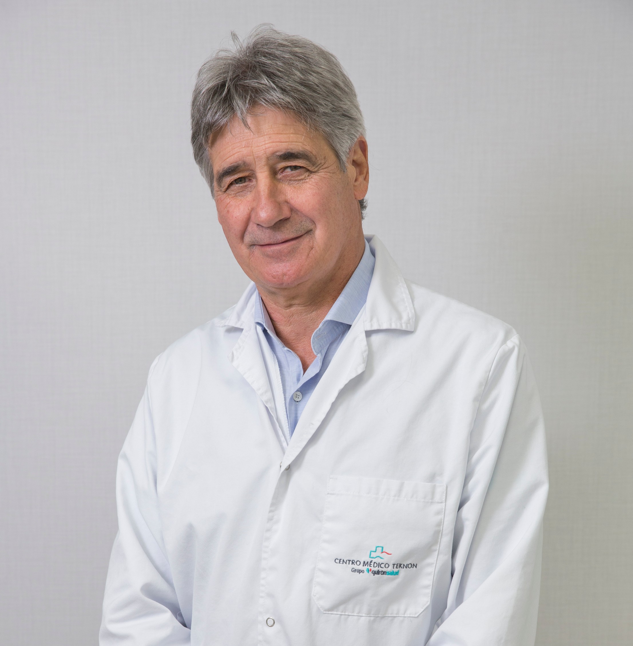imagen decorativa: Dr. Ángel Ruiz-Cotorro