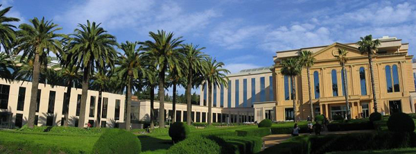 Exterios del Centro Médico Teknon