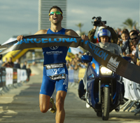 Hospital Quirón Teknon promociona la salud en el deporte con chequeos deportivos en la Garmin Triatlón