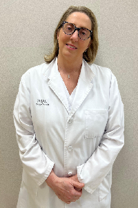 Dra. Elena González Cañas