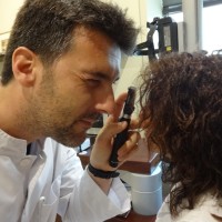 oftalmoscopia-directa-prueba-oftalmologica-oftalnova-barcelona-1-200x200