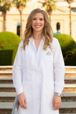 Dra. Odontopediatría