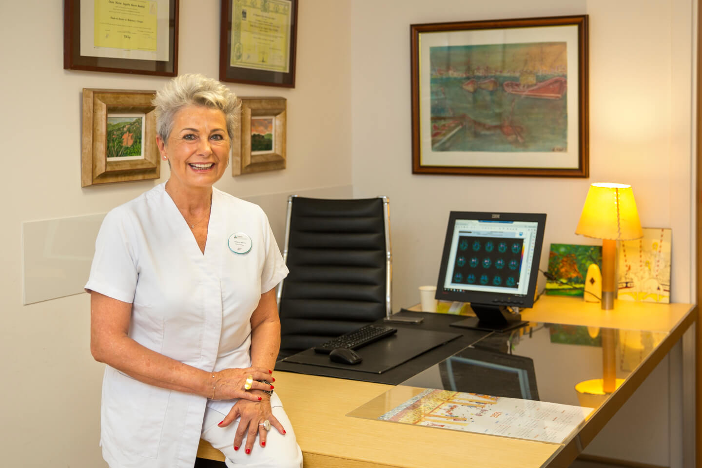 Dra. Àngels Bayés a Unidad Funcional de Parkinson y Trastornos del Movimiento