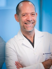 Dr. Hernández Alfaro