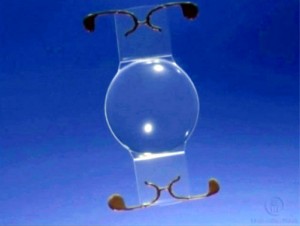 Oftalnova_Barcelona_soluciones_Vista_Cansada_lentes_acomodativas-300x226