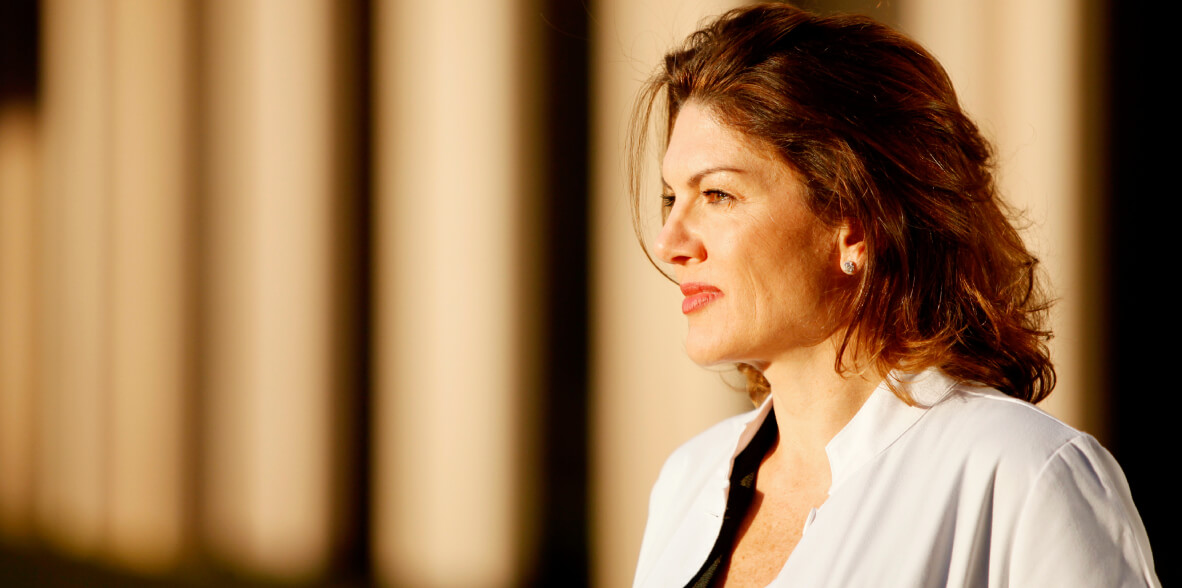 Dra. Leila Onbargi cabecera